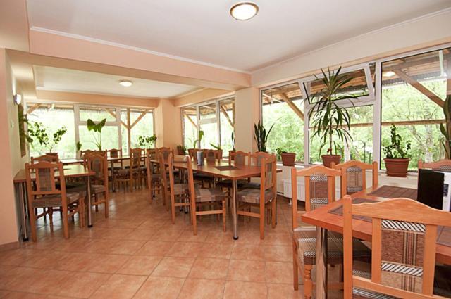 Pensiunea Valea Negrasului Traisteni Ngoại thất bức ảnh